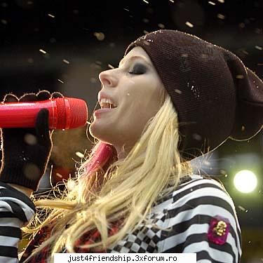 Poze - kido - Avril Lavigne