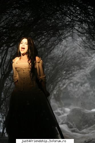 Poze - kido - Evanescence